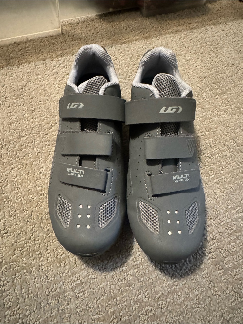 Louis Garneau Cycling Shoes with Cleats